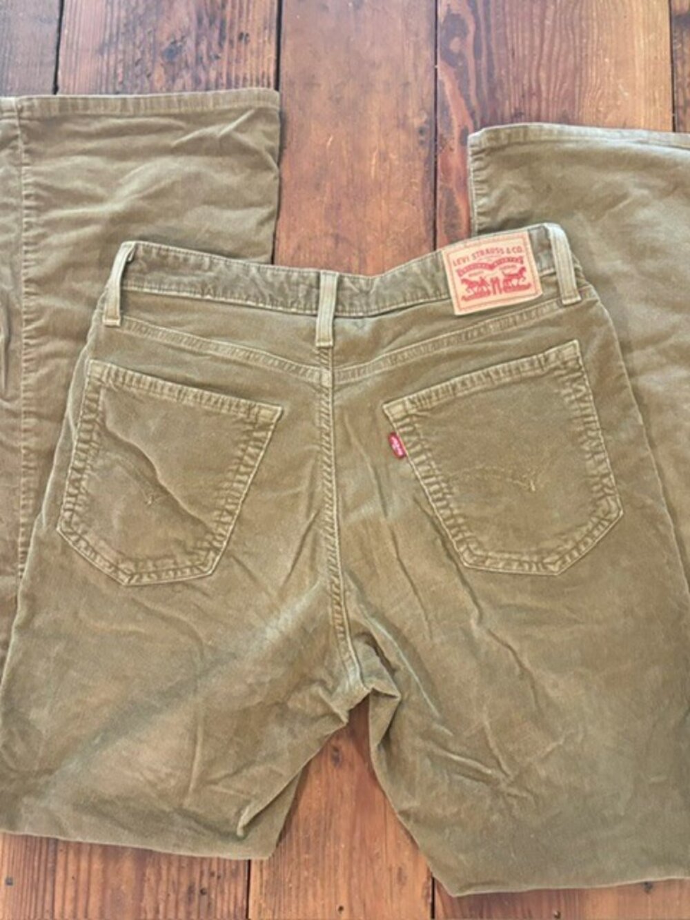 Levi's 726 High Rise Flare Corduroy Jeans-Size 29x32 - Picture 4 of 8
